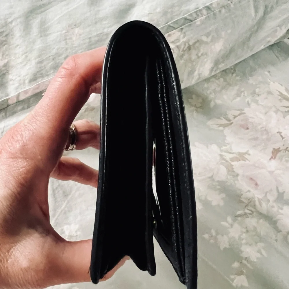Michael Kors Black Key & Card Holder - Picture 7 of 9